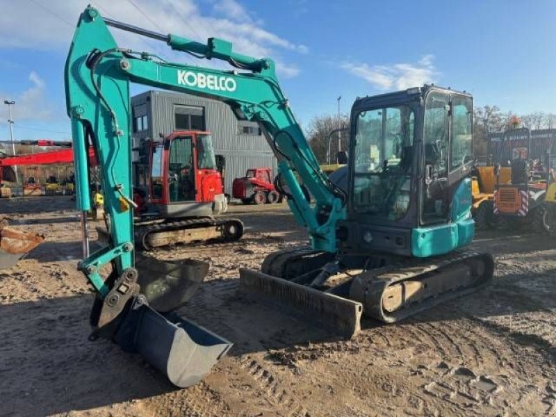 Minibagger of the type Kobelco SK 45 SR, Gebrauchtmaschine in MOL (Picture 1)