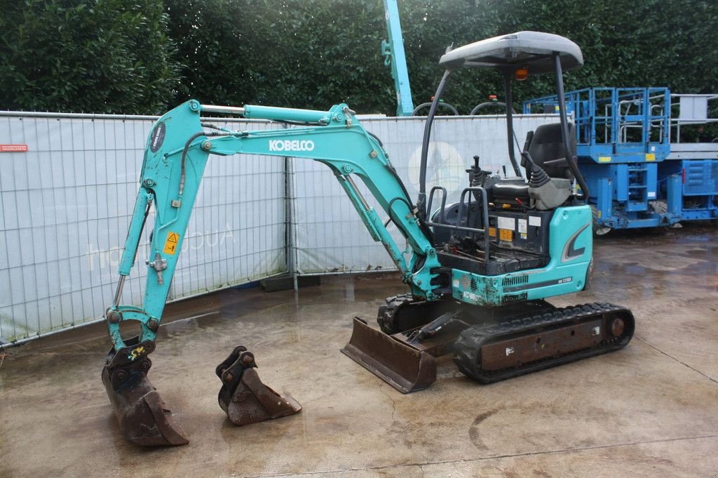 Minibagger des Typs Kobelco SK17SR-3, Gebrauchtmaschine in Antwerpen (Bild 1)