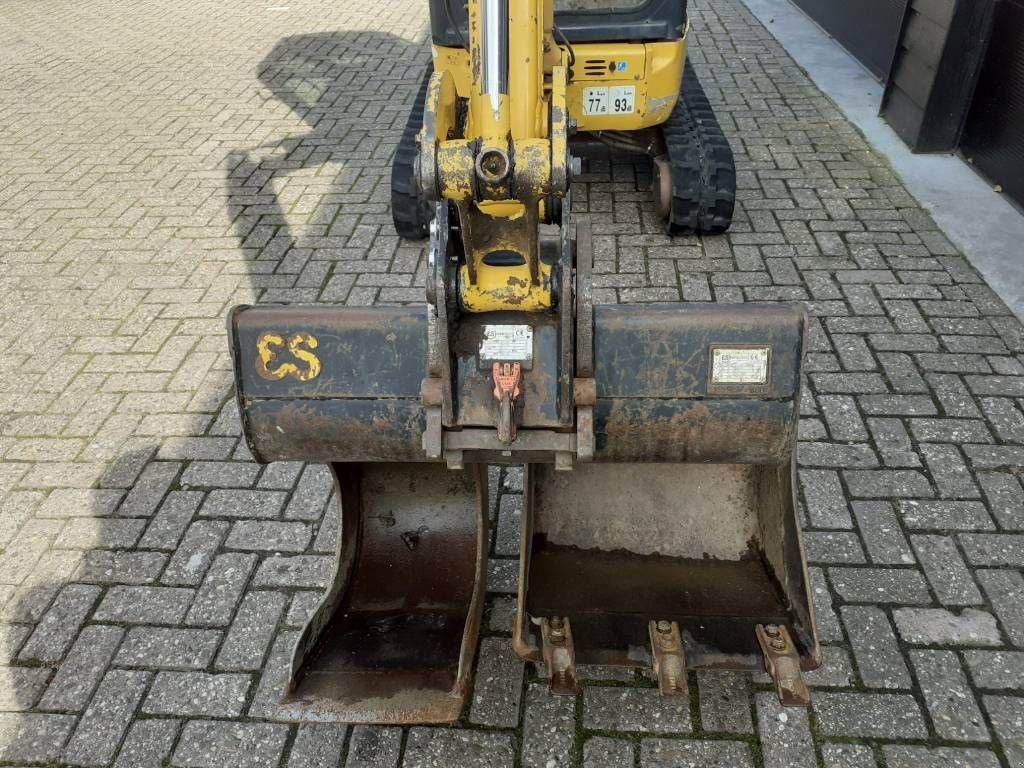 Minibagger του τύπου Komatsu PC 18 MR-3 minigraver met 3 bakken, Gebrauchtmaschine σε Ederveen (Φωτογραφία 8)