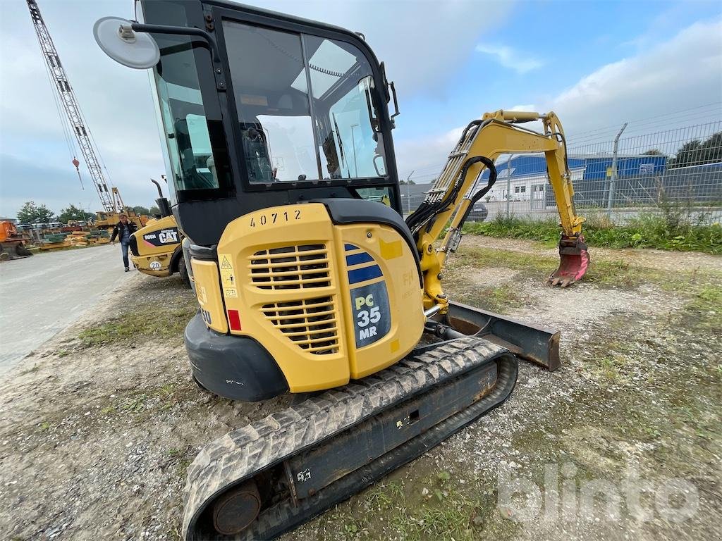 Minibagger du type Komatsu PC 35 MR-3, Gebrauchtmaschine en Düsseldorf (Photo 3)