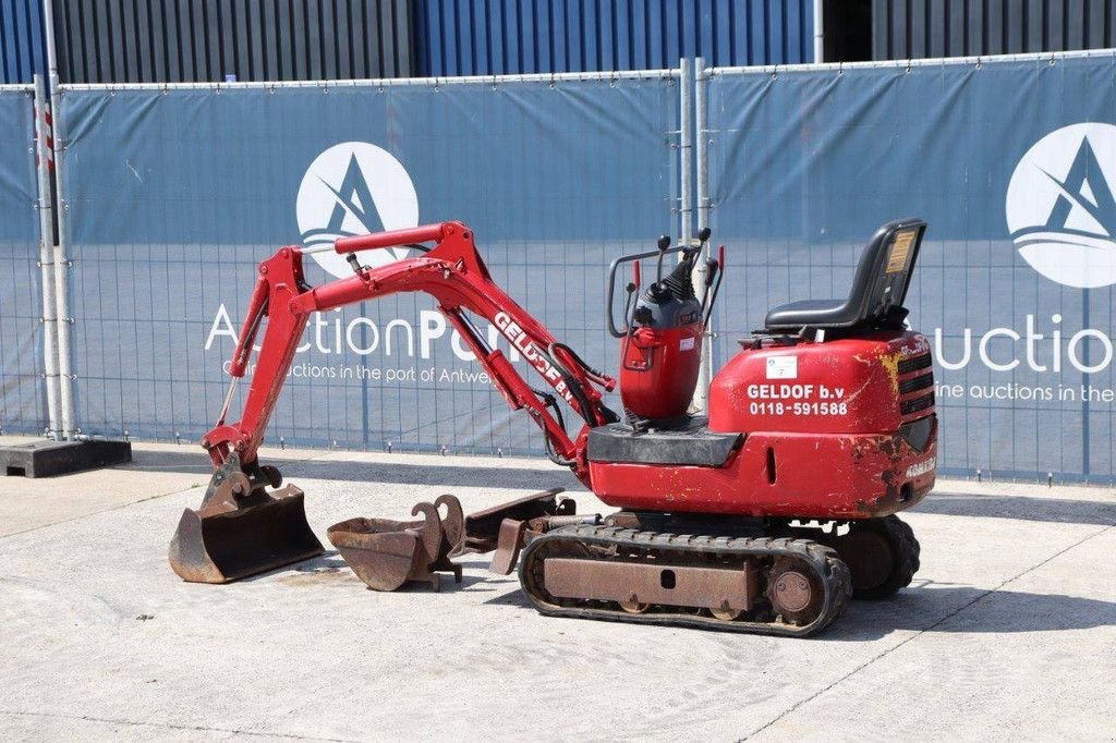 Minibagger typu Komatsu PC09-1, Gebrauchtmaschine w Antwerpen (Zdjęcie 3)