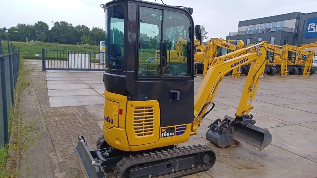 Minibagger типа Komatsu PC16R-3HS, Gebrauchtmaschine в Overijse (Фотография 5)