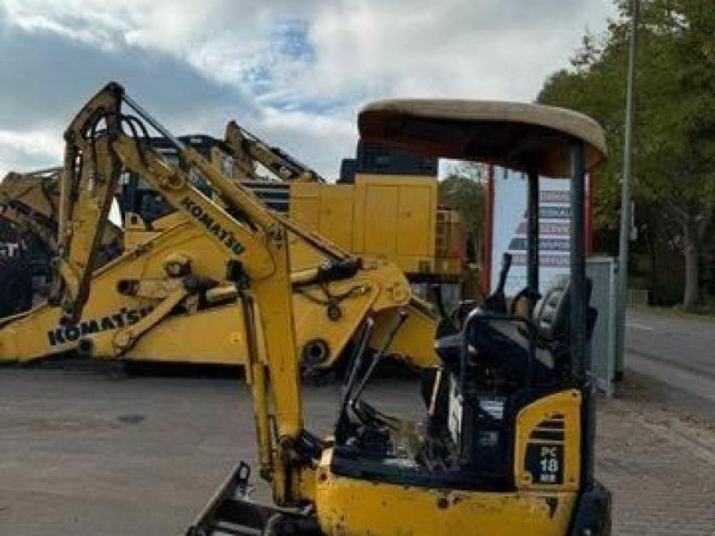 Minibagger des Typs Komatsu pc18 mr - 2 **bj. 2005 * 6623h, Gebrauchtmaschine in ÜBERHERRN / SAAR