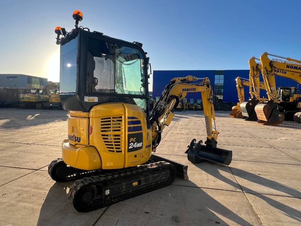 Minibagger des Typs Komatsu PC24MR-5, Gebrauchtmaschine in Overijse (Bild 9)