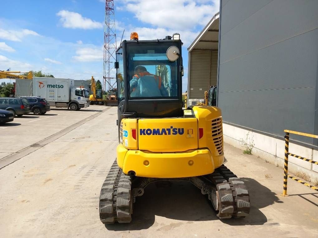 Minibagger Türe ait Komatsu PC55MR-5, Gebrauchtmaschine içinde Overijse (resim 3)