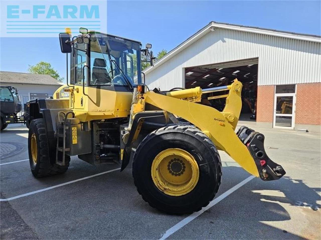 Minibagger van het type Komatsu wa320-5h, Gebrauchtmaschine in AALBORG SV (Foto 5)