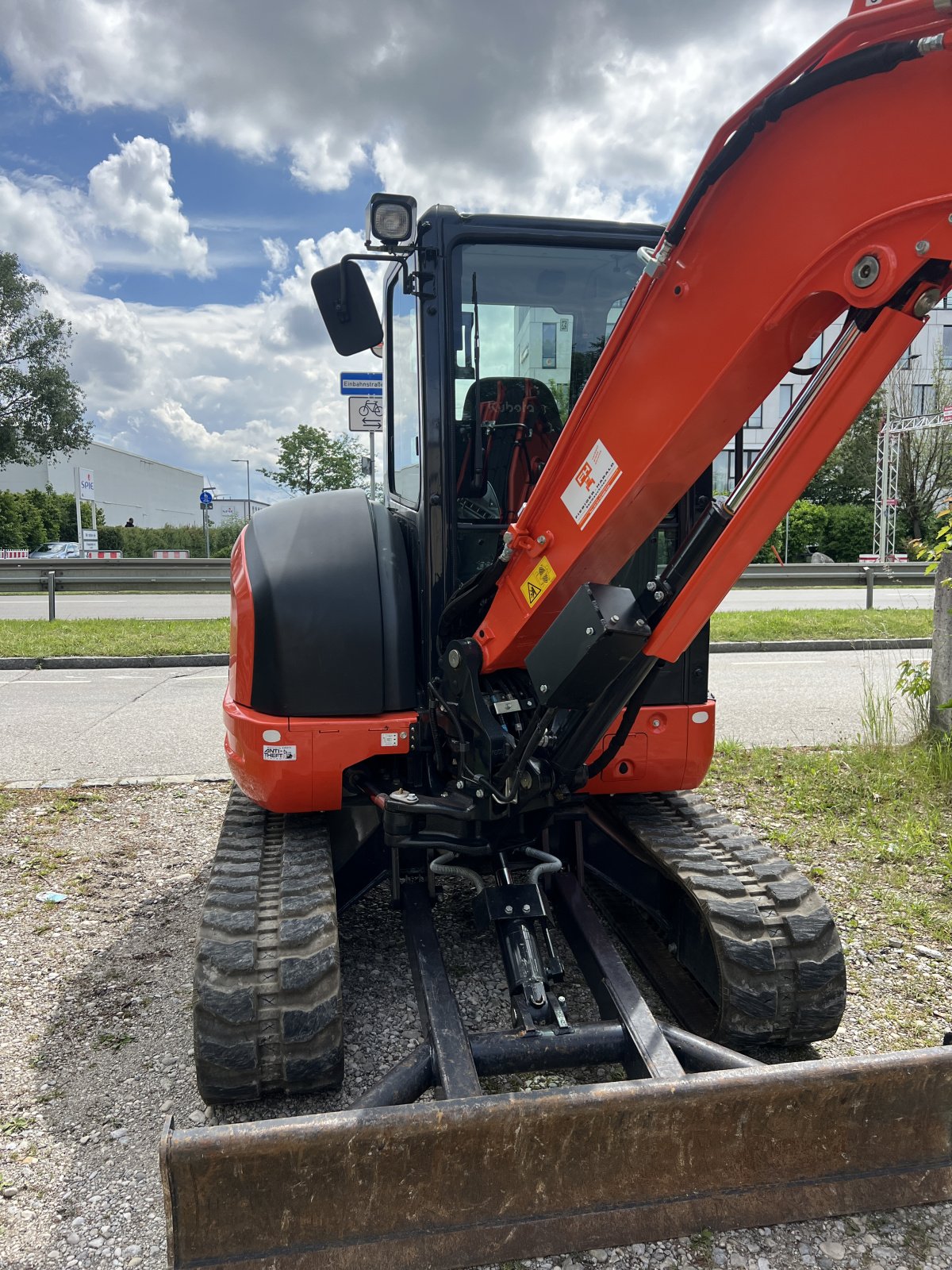 Minibagger des Typs Kubota KX 042-4@, Gebrauchtmaschine in Garching  (Bild 4)