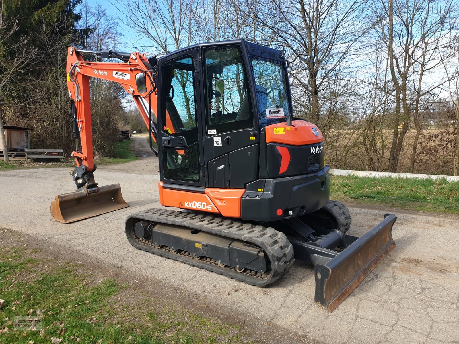 Minibagger du type Kubota KX 060-5, Gebrauchtmaschine en Deutsch - Goritz (Photo 5)