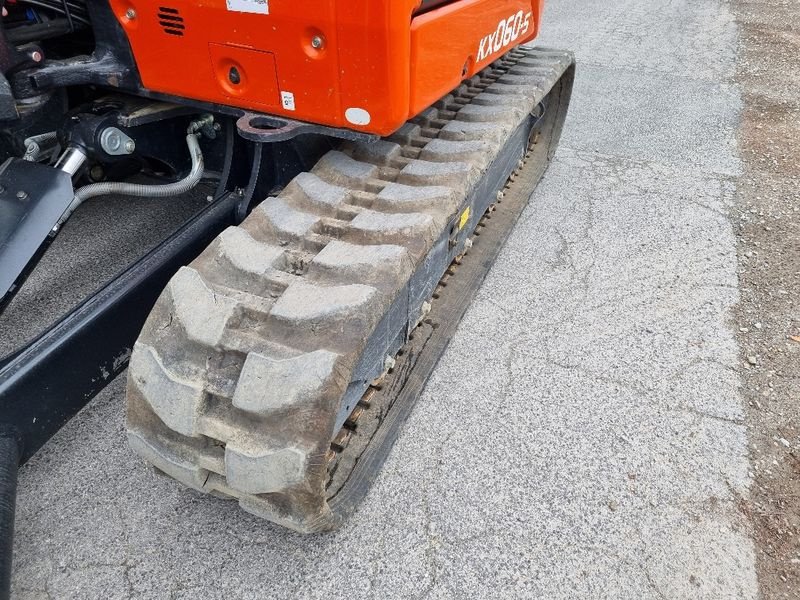 Minibagger van het type Kubota KX 060-5, Gebrauchtmaschine in Gabersdorf (Foto 25)