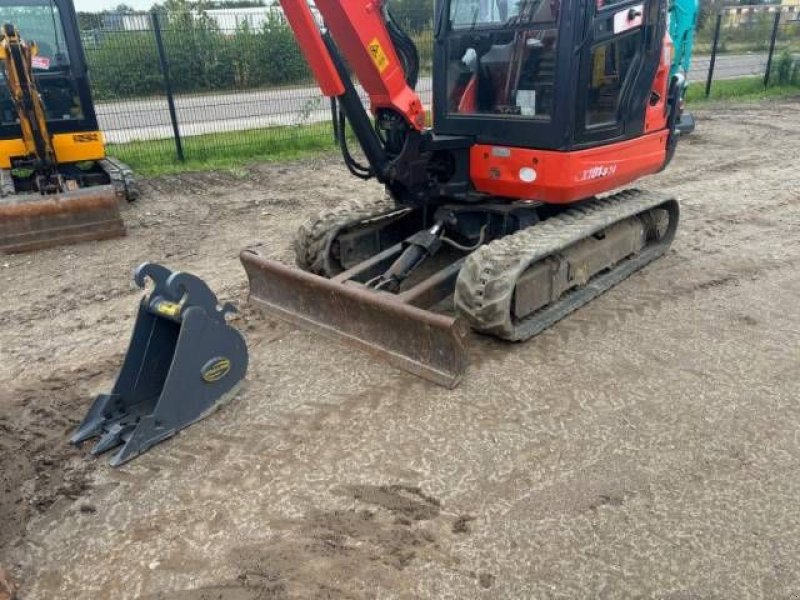 Minibagger van het type Kubota KX 101-3 A, Gebrauchtmaschine in MOL (Foto 7)