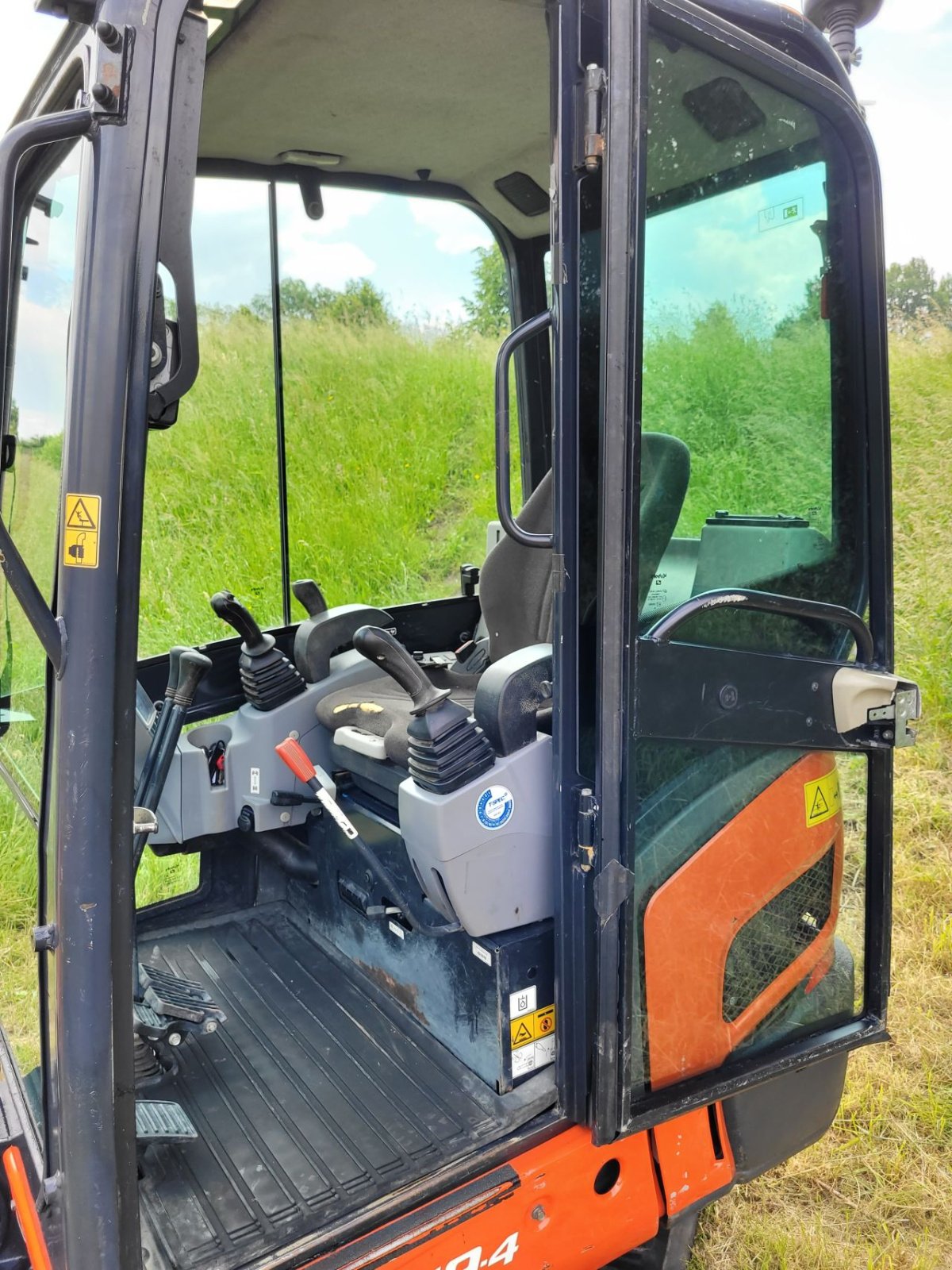 Minibagger tip Kubota Kx 19-4, Gebrauchtmaschine in Werkendam (Poză 9)