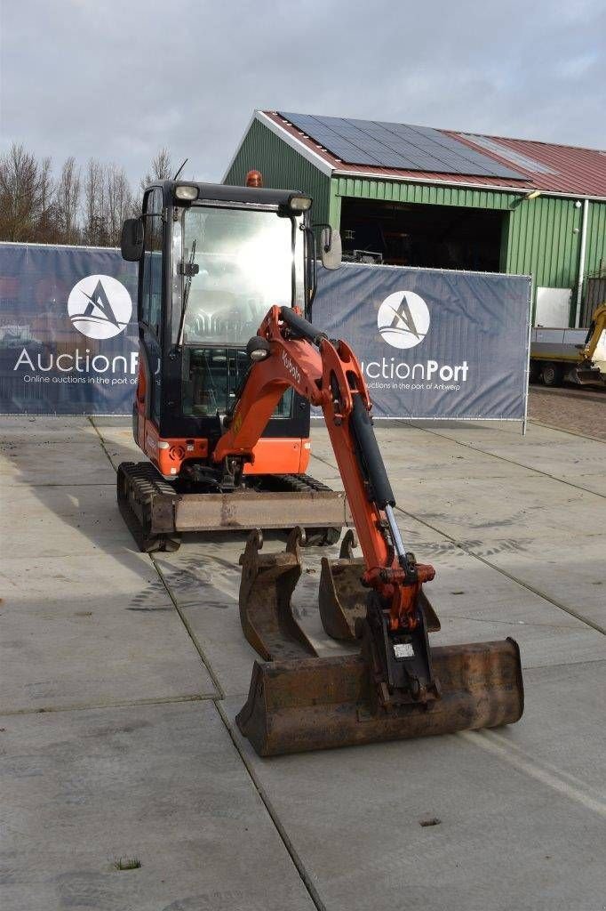 Minibagger du type Kubota KX016-4, Gebrauchtmaschine en Antwerpen (Photo 8)