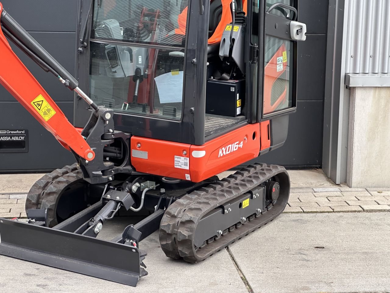 Minibagger of the type Kubota KX016-4, Neumaschine in Vlaardingen (Picture 2)