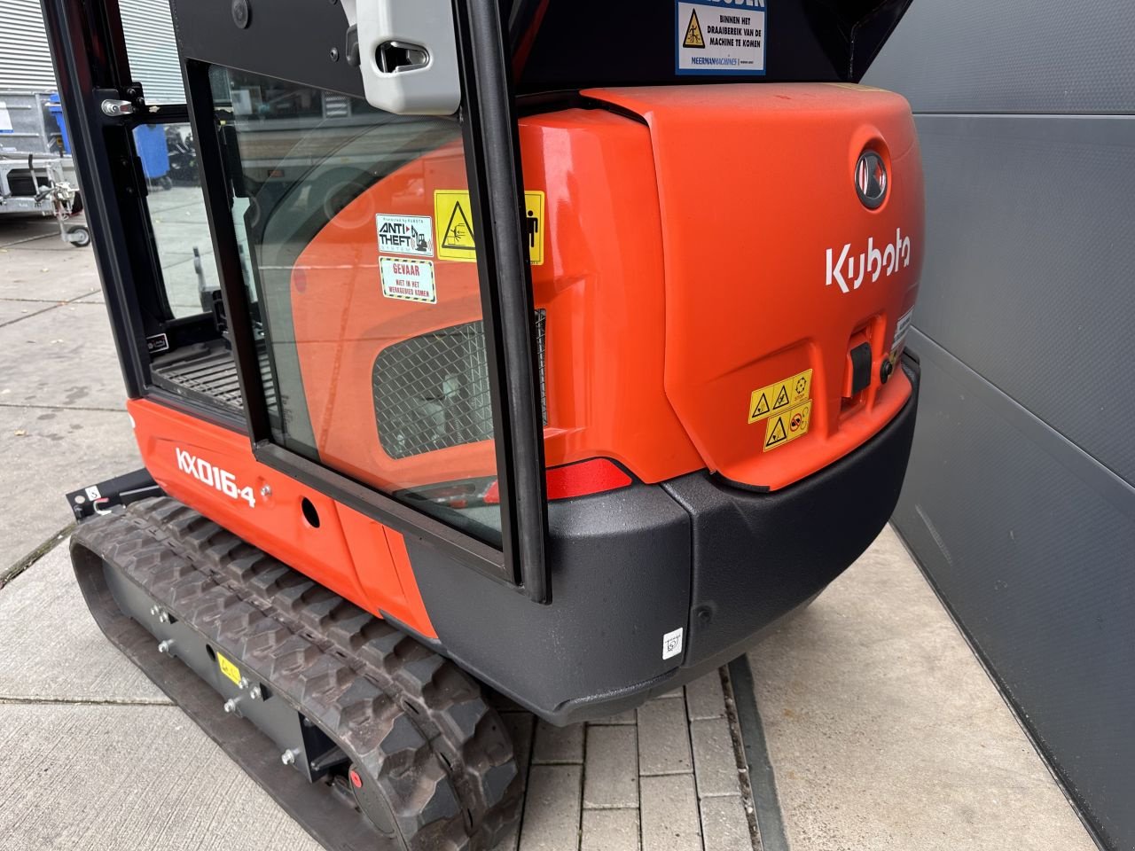 Minibagger of the type Kubota KX016-4, Neumaschine in Vlaardingen (Picture 11)