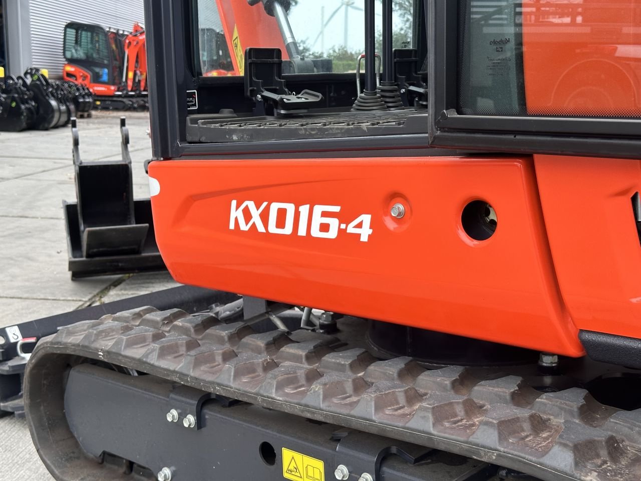 Minibagger of the type Kubota KX016-4, Neumaschine in Vlaardingen (Picture 10)