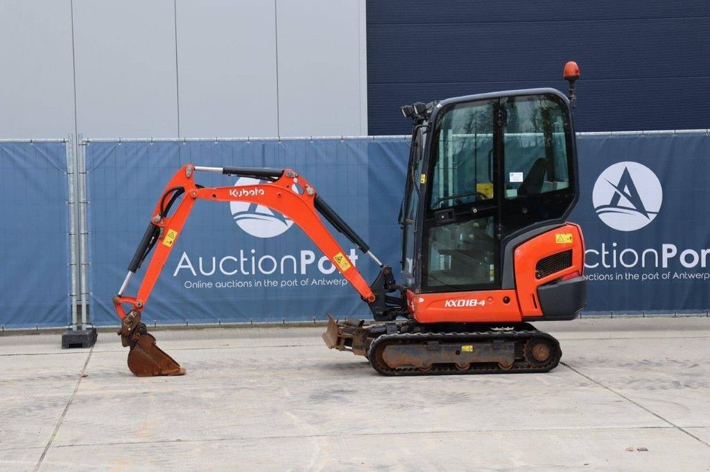 Minibagger du type Kubota KX018-4, Gebrauchtmaschine en Antwerpen (Photo 1)