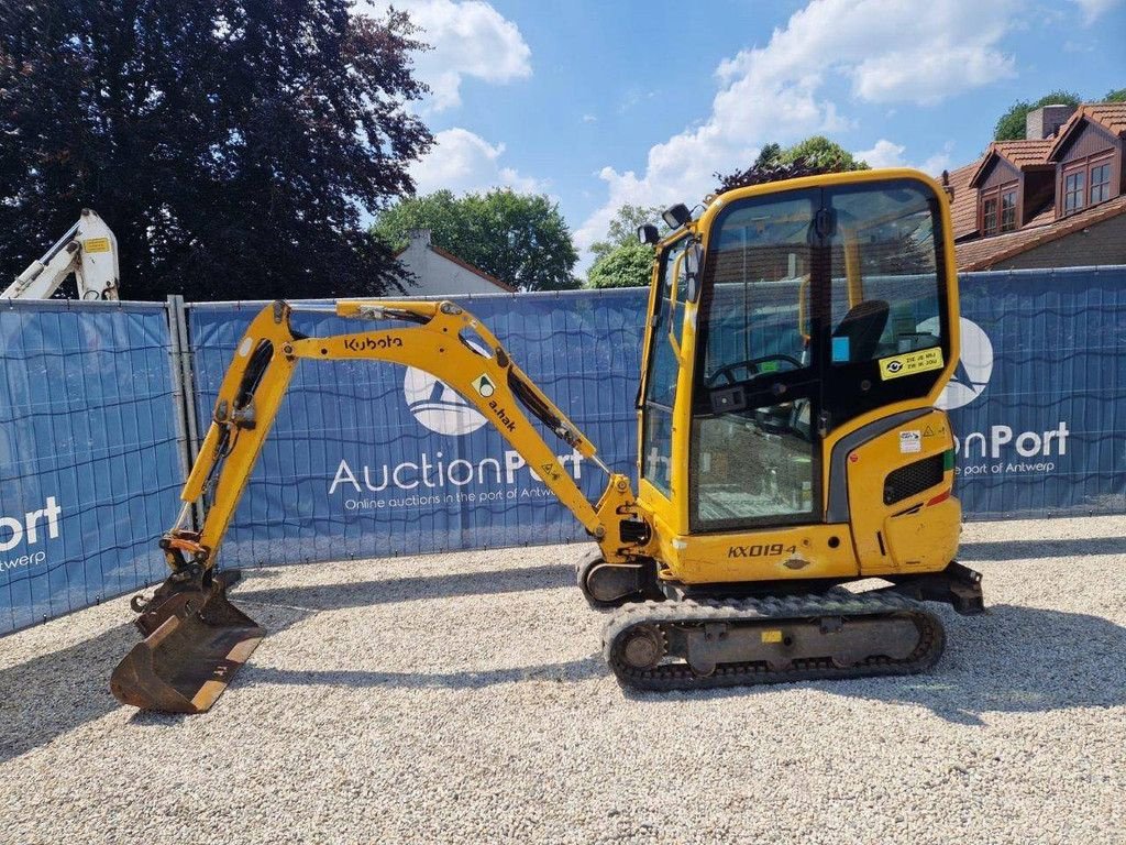 Minibagger du type Kubota KX019-4, Gebrauchtmaschine en Antwerpen (Photo 3)