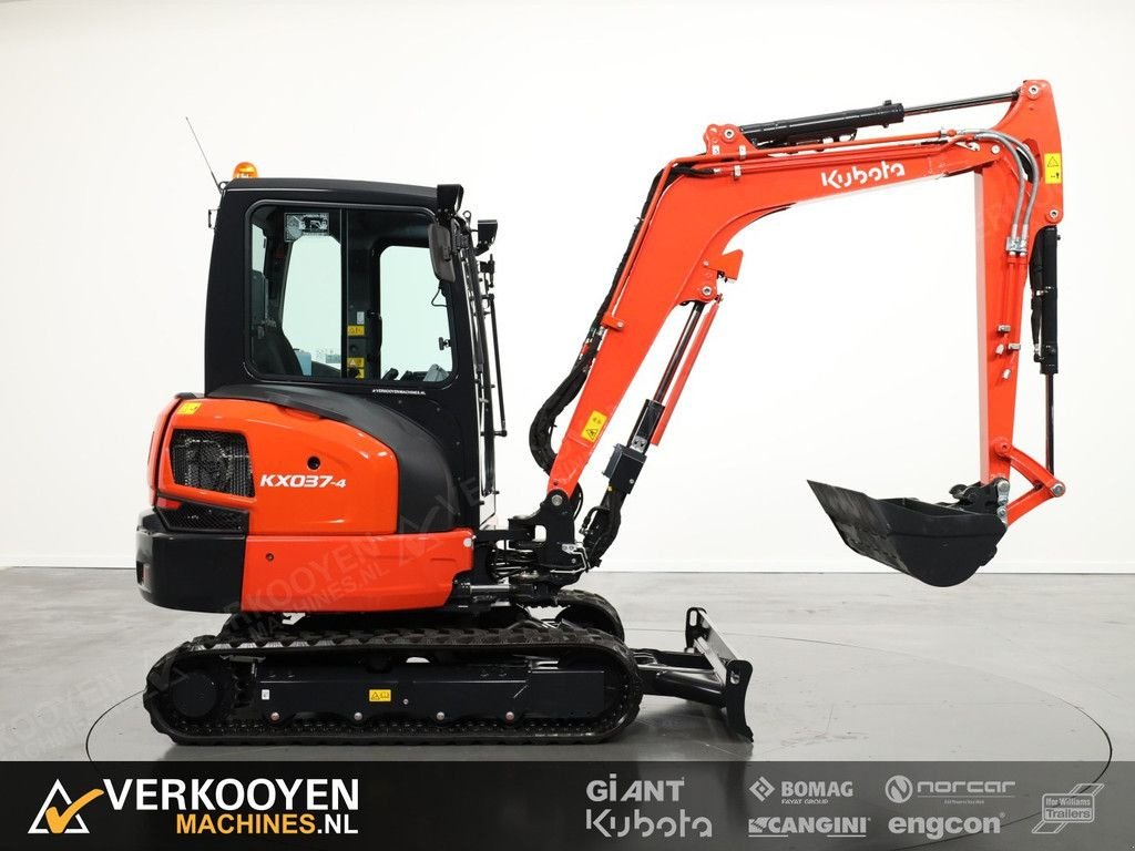 Minibagger typu Kubota KX037-4 Hi-Spec, Neumaschine v Vessem (Obrázok 9)