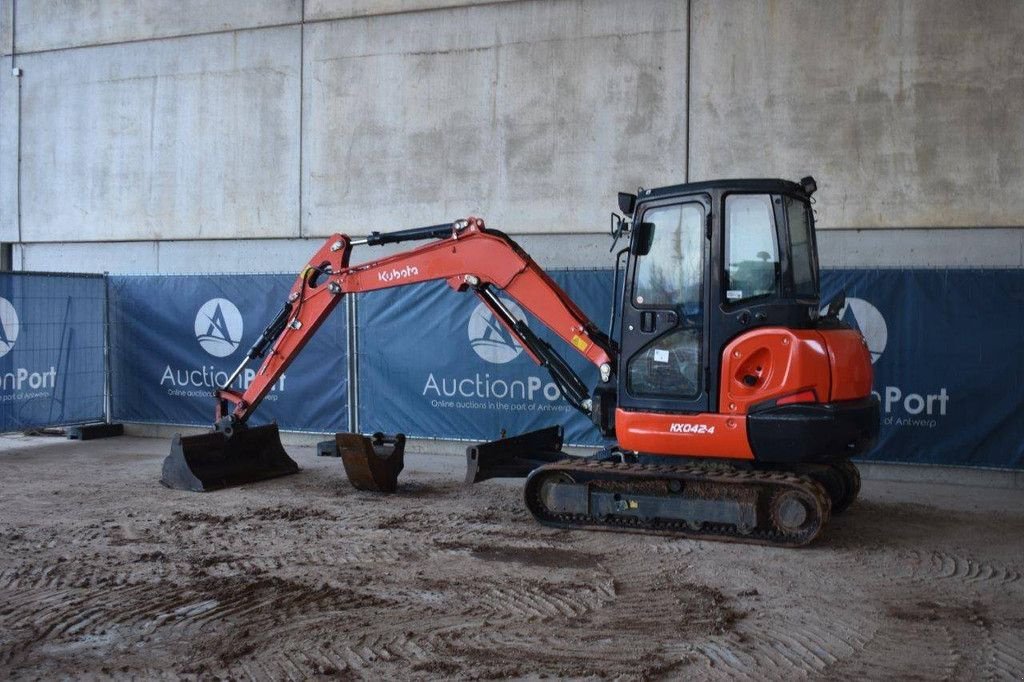 Minibagger typu Kubota KX042-4, Gebrauchtmaschine w Antwerpen (Zdjęcie 3)