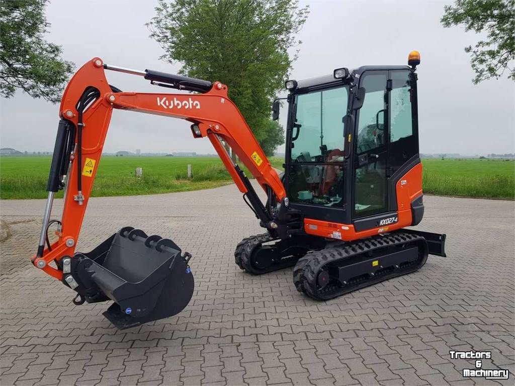 Minibagger типа Kubota Minigraver KX027-4 standaard, Gebrauchtmaschine в Zevenaar (Фотография 1)