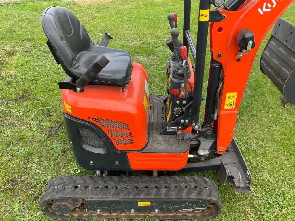 Minibagger tip Kubota Nieuwstaat U10-3 slechts 187 echte uren!, Gebrauchtmaschine in Kwintsheul (Poză 6)