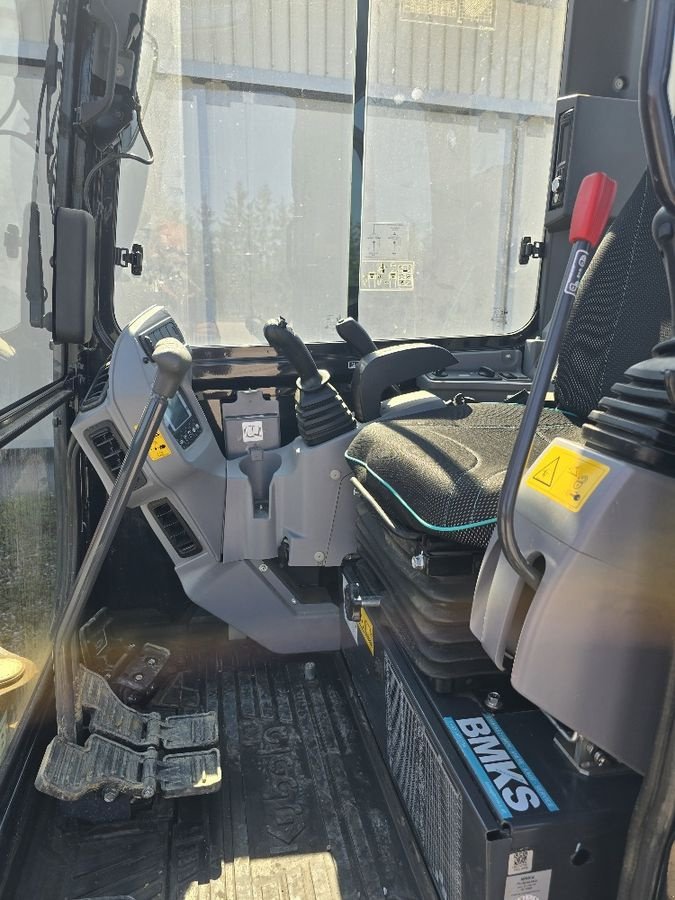 Minibagger a típus Kubota U 36-4, Gebrauchtmaschine ekkor: Gabersdorf (Kép 5)