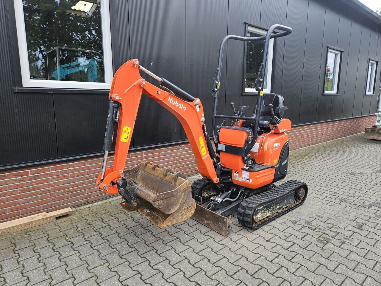 Minibagger du type Kubota U10-3 Ergo Control, Gebrauchtmaschine en Haaksbergen (Photo 2)