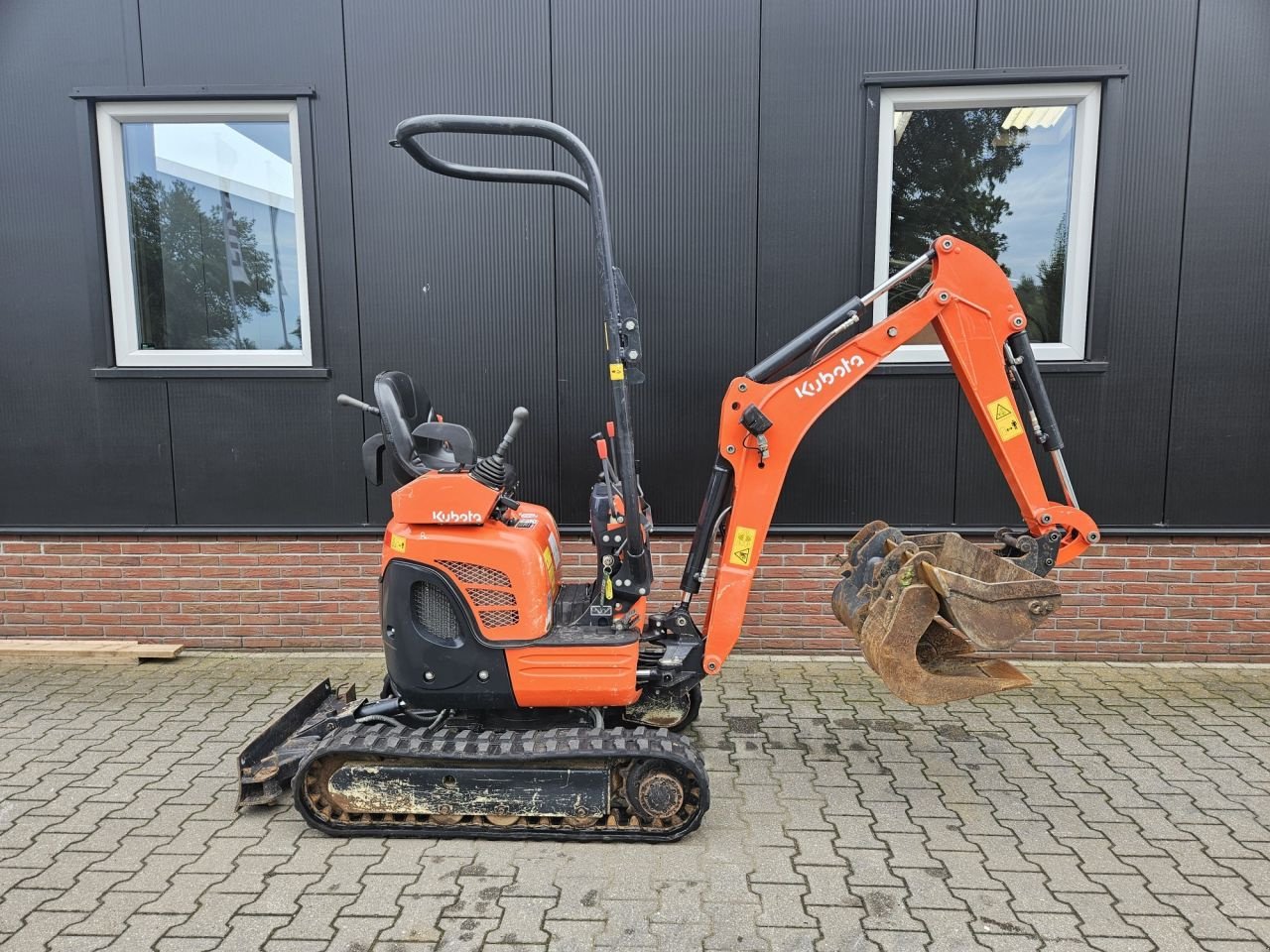 Minibagger du type Kubota U10-3 Ergo Control, Gebrauchtmaschine en Haaksbergen (Photo 5)