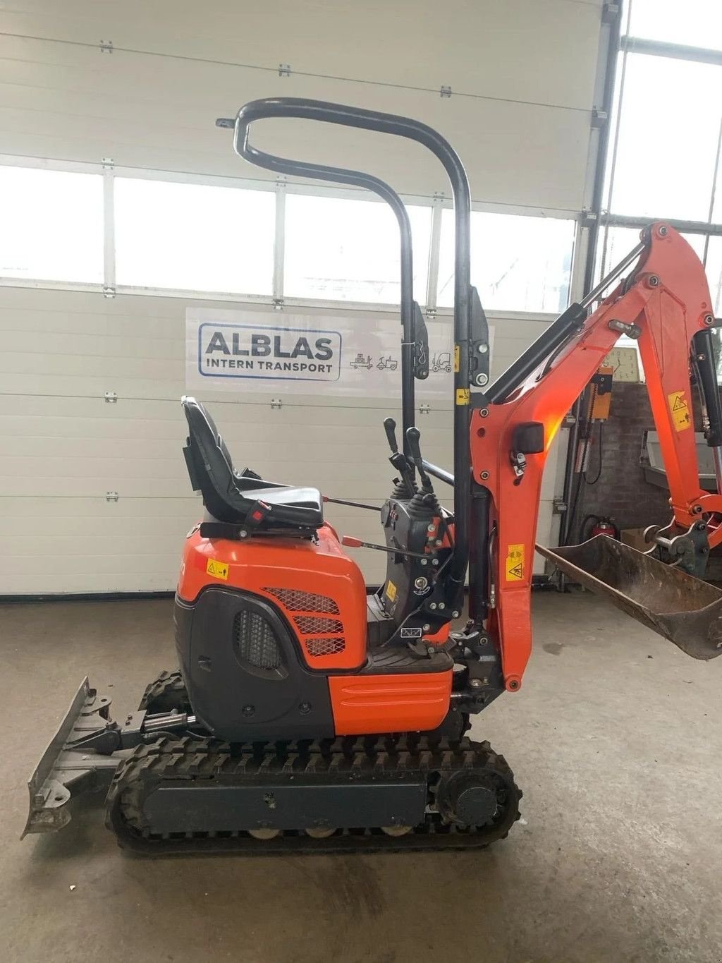 Minibagger του τύπου Kubota U10-3 graafmachine 2021 slechts 670 uur, Gebrauchtmaschine σε Kwintsheul (Φωτογραφία 3)