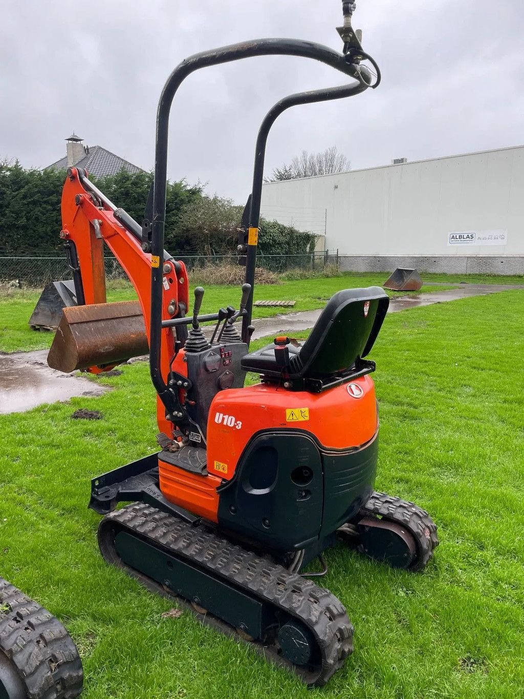 Minibagger des Typs Kubota U10-3 minigravers 2016 met 1100 en 1053 uur, Gebrauchtmaschine in Kwintsheul (Bild 8)