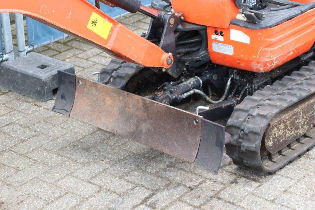 Minibagger du type Kubota U10-3, Gebrauchtmaschine en Antwerpen (Photo 10)