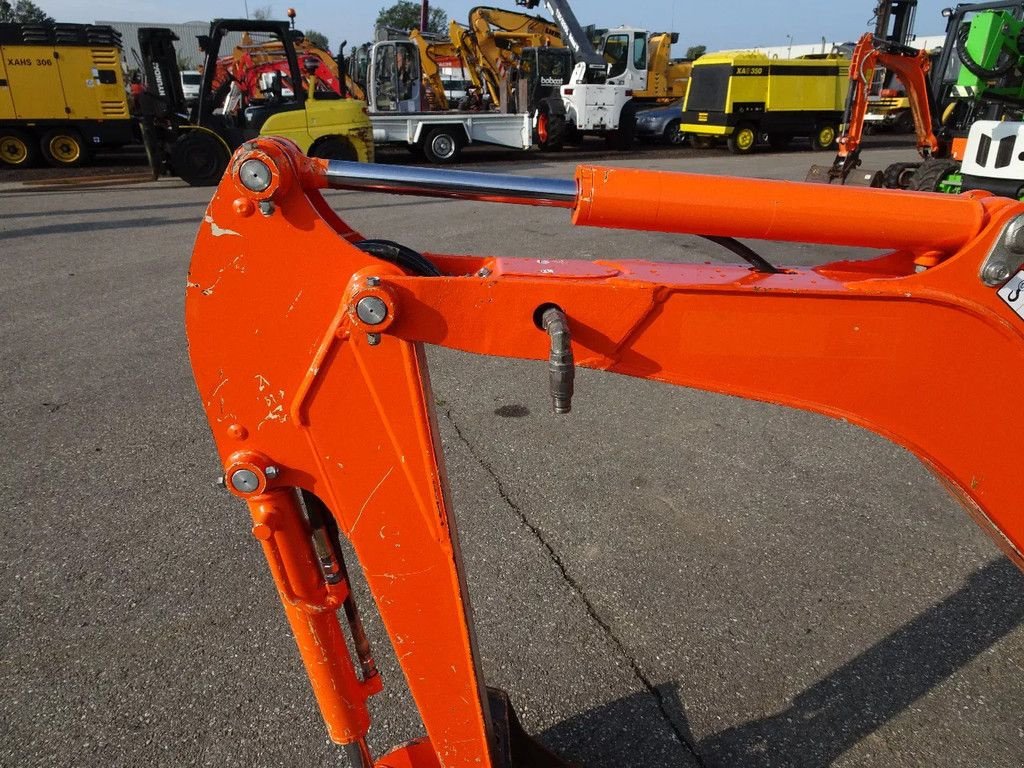 Minibagger of the type Kubota U10-3, Gebrauchtmaschine in Zutphen (Picture 10)