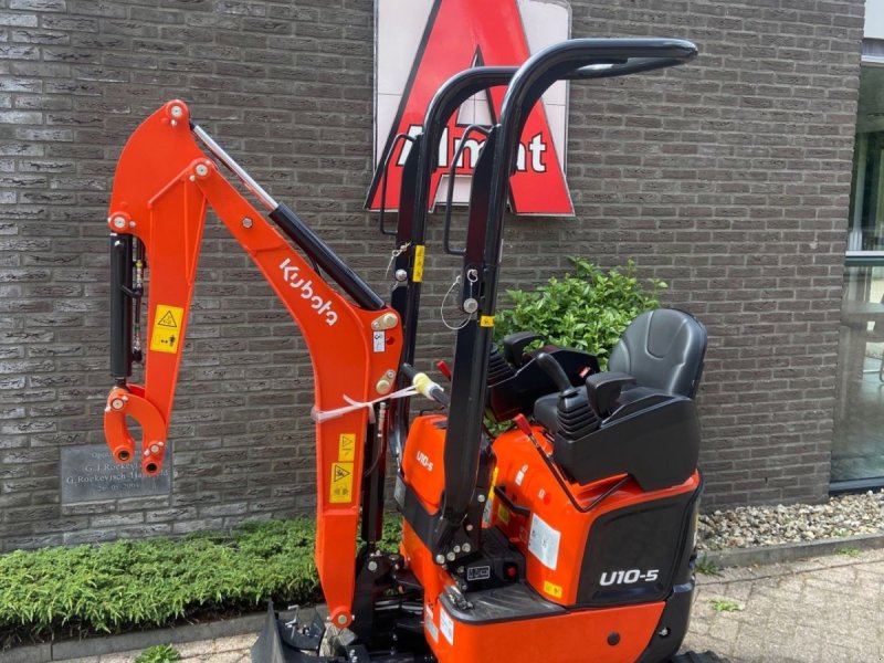 Minibagger of the type Kubota U10-5, Neumaschine in Laren Gld