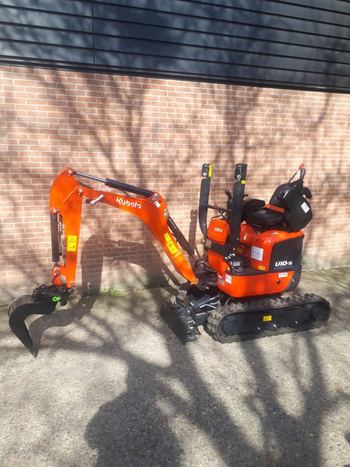 Minibagger des Typs Kubota U10-5, Neumaschine in Maartensdijk (Bild 1)