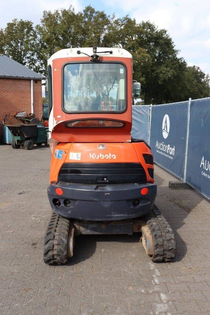 Minibagger du type Kubota U20-3EU, Gebrauchtmaschine en Antwerpen (Photo 5)