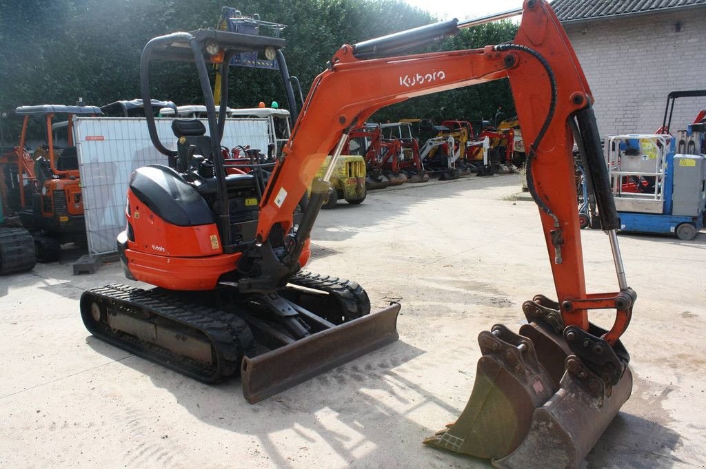 Minibagger del tipo Kubota U25-3A, Gebrauchtmaschine In Antwerpen (Immagine 8)