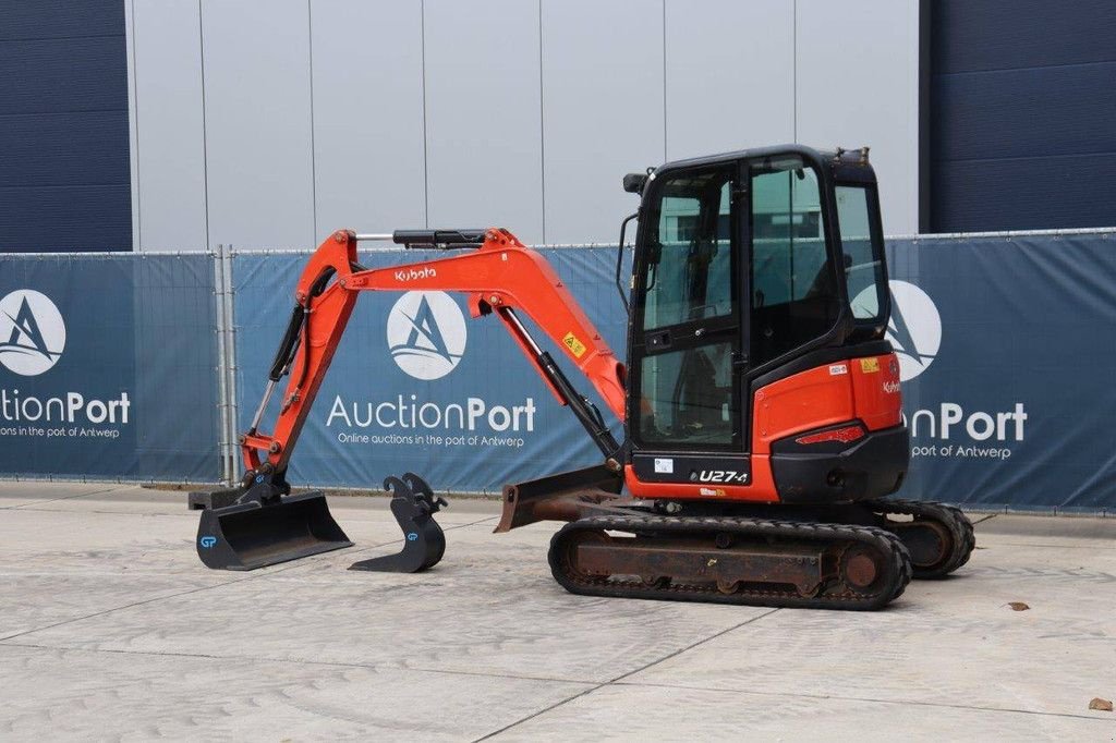 Minibagger des Typs Kubota U27-4, Gebrauchtmaschine in Antwerpen (Bild 3)