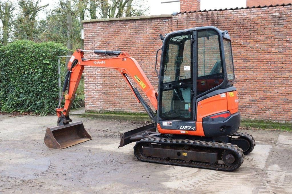 Minibagger del tipo Kubota U27-4, Gebrauchtmaschine In Antwerpen (Immagine 3)