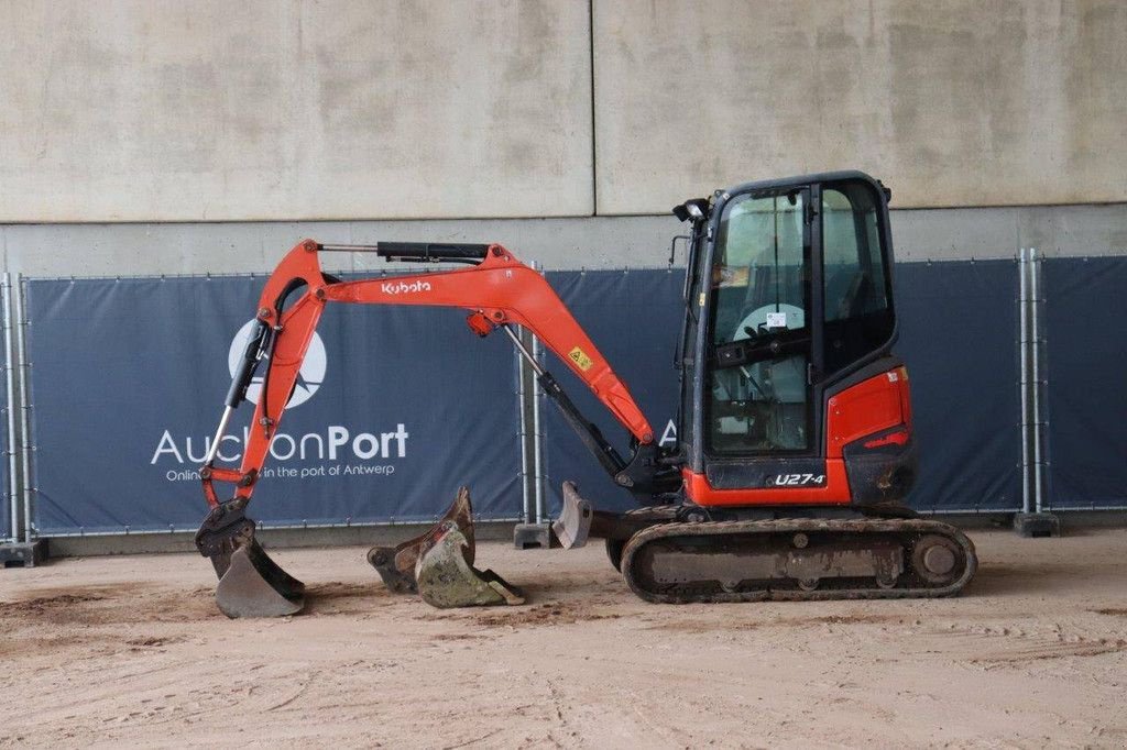 Minibagger des Typs Kubota U27-4, Gebrauchtmaschine in Antwerpen (Bild 1)