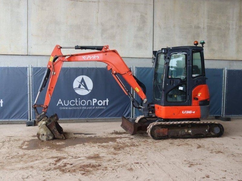 Minibagger du type Kubota U36-4, Gebrauchtmaschine en Antwerpen (Photo 1)