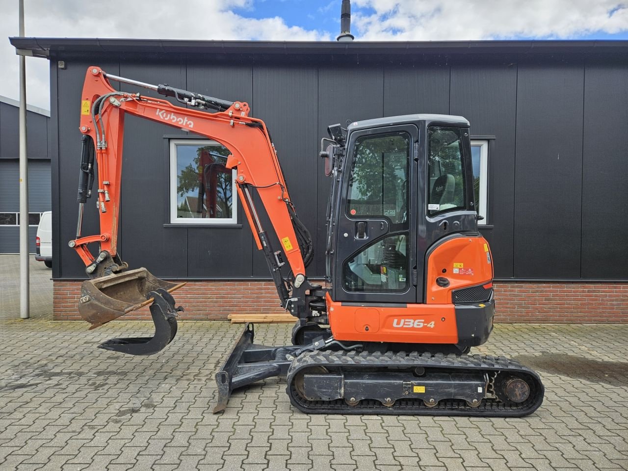 Minibagger du type Kubota U36-4, Gebrauchtmaschine en Haaksbergen (Photo 1)