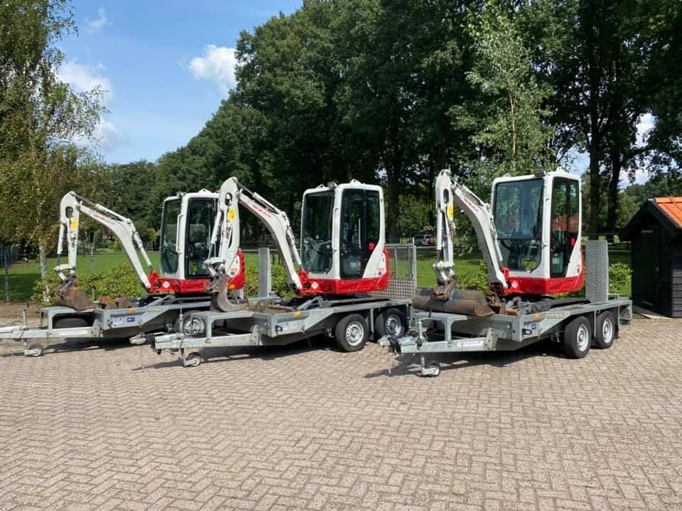 Minibagger typu Manitou GEZOCHT!! SHOVELS KRANEN VERREIKERS, Gebrauchtmaschine v Harskamp (Obrázok 5)