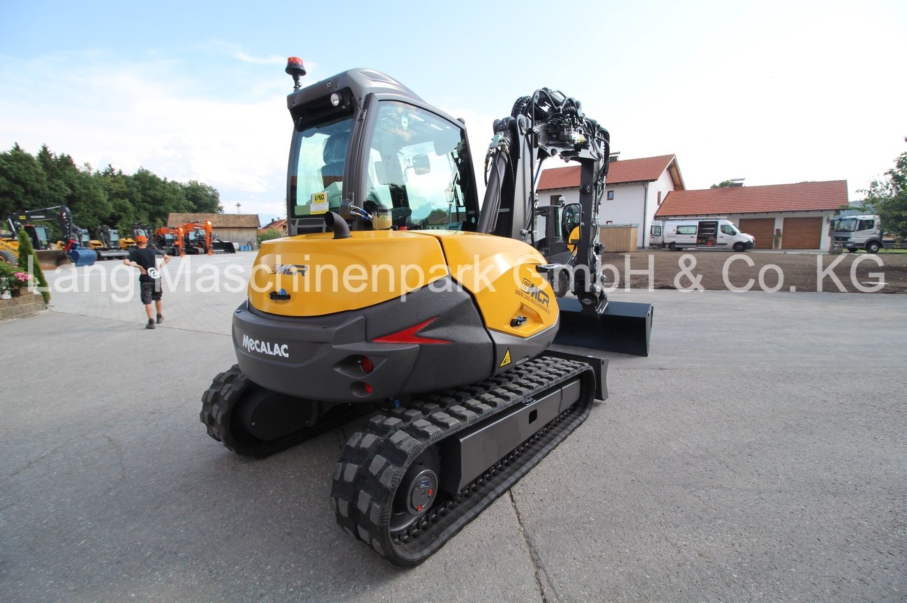 Minibagger of the type Mecalac 6 MCR inkl. Powertilt & Löffelset, Neumaschine in Petting (Picture 7)
