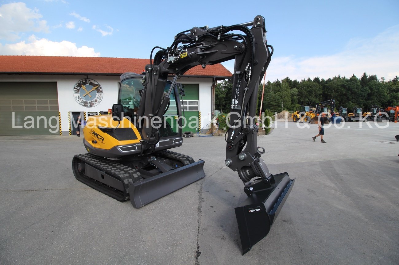 Minibagger of the type Mecalac 6 MCR inkl. Powertilt & Löffelset, Neumaschine in Petting (Picture 9)