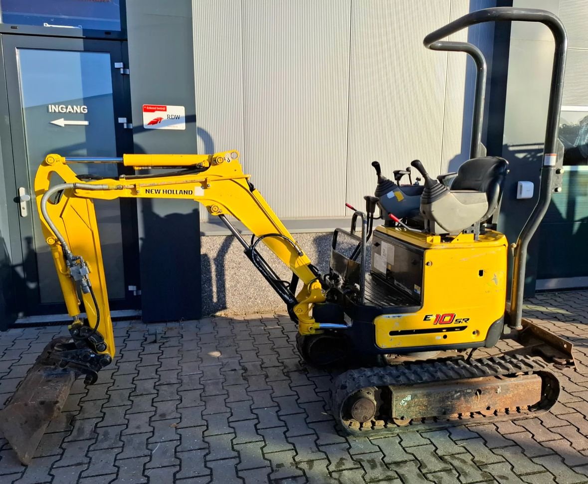 Minibagger du type New Holland E10sr, Gebrauchtmaschine en Hedel (Photo 1)