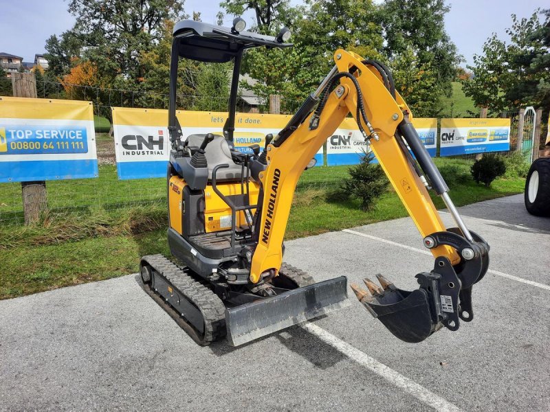 Minibagger of the type New Holland E12D, Neumaschine in Burgkirchen (Picture 1)