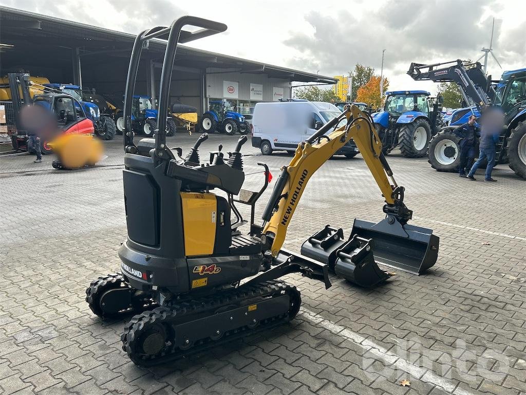 Minibagger van het type New Holland E14D, Gebrauchtmaschine in Düsseldorf (Foto 3)