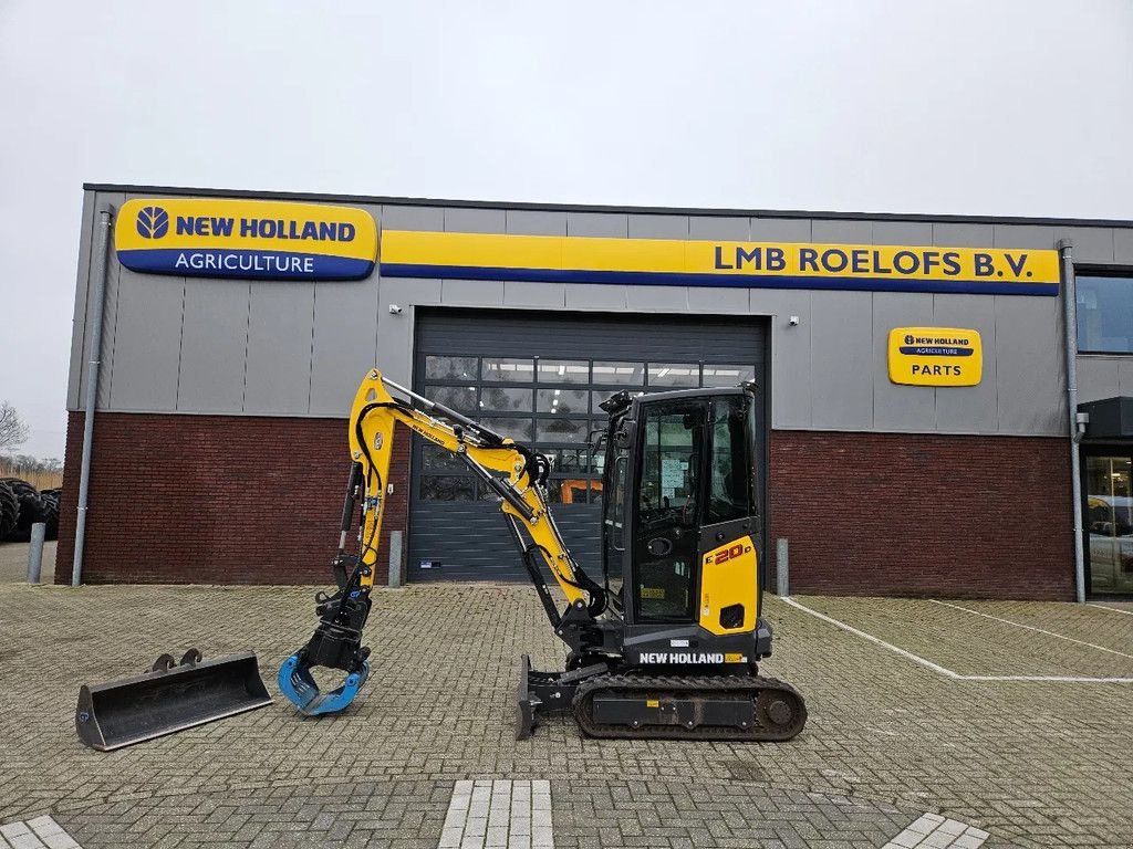 Minibagger of the type New Holland E20 D, Gebrauchtmaschine in BENNEKOM (Picture 1)