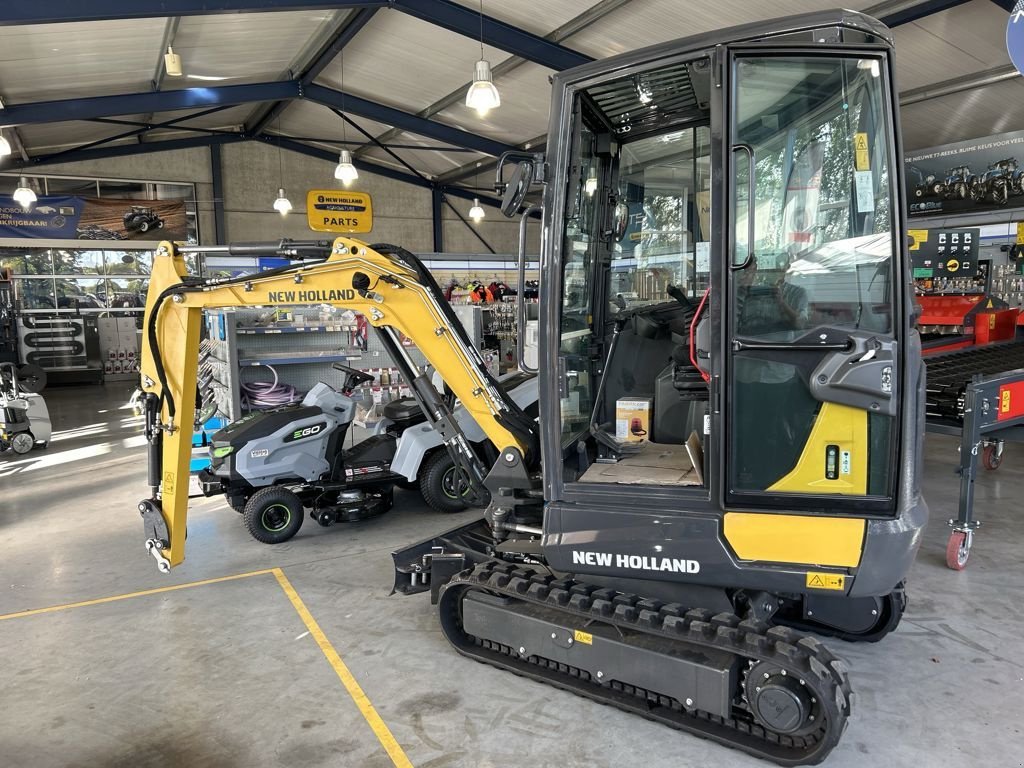 Minibagger van het type New Holland E22D minigraver, Neumaschine in Bladel (Foto 1)