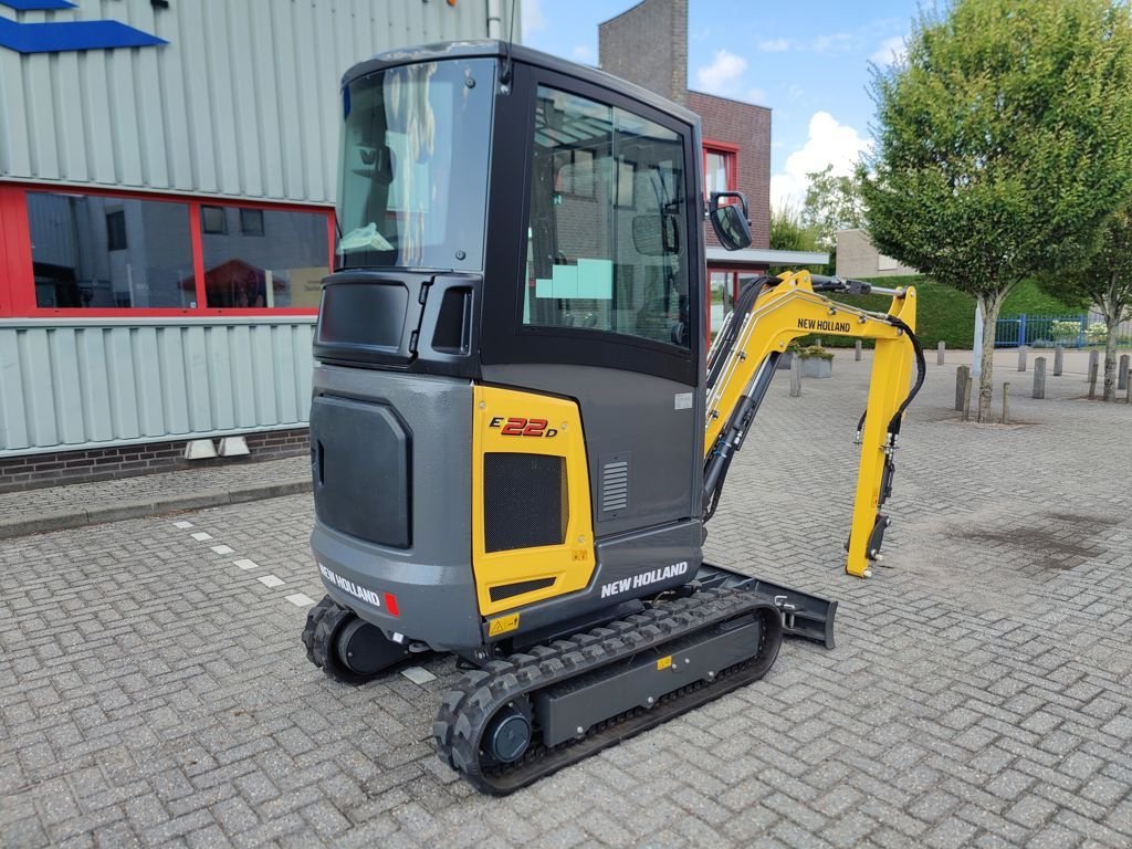 Minibagger del tipo New Holland E22D Minigraver, Neumaschine In BOEKEL (Immagine 3)